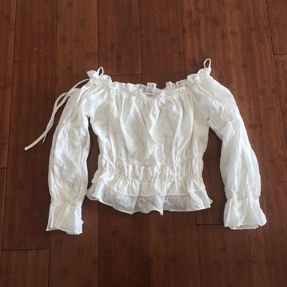 New Eyelet Crop Top Off Shoulder